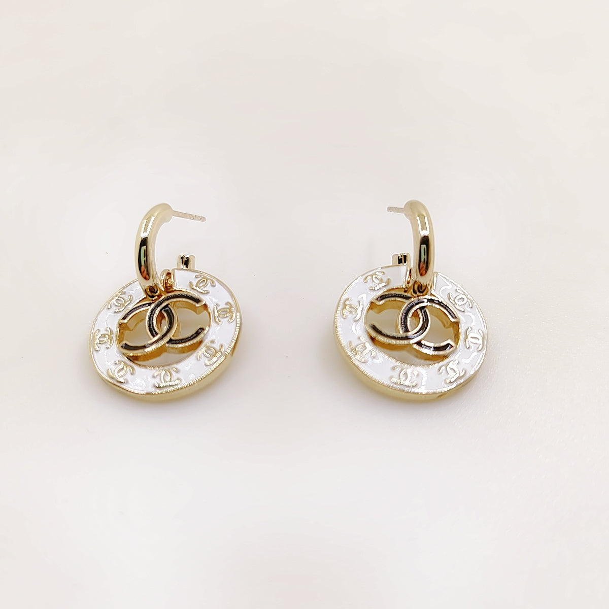 18K Chanel Circle Earrings