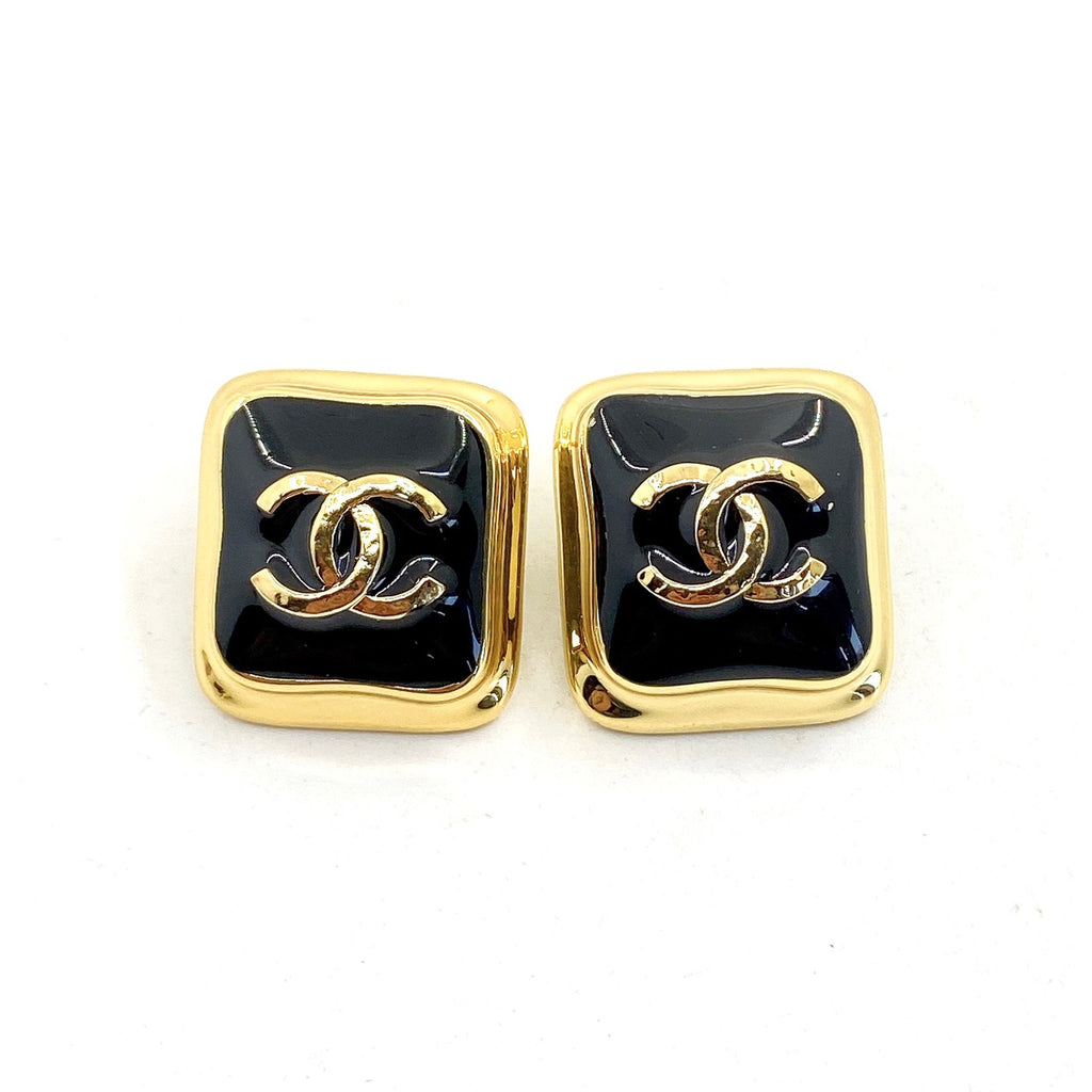 18K Square Chanel Earrings