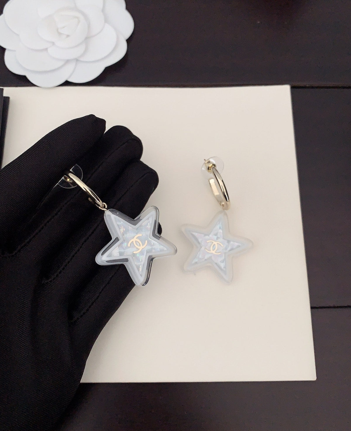 18K Chanel Star Earrings