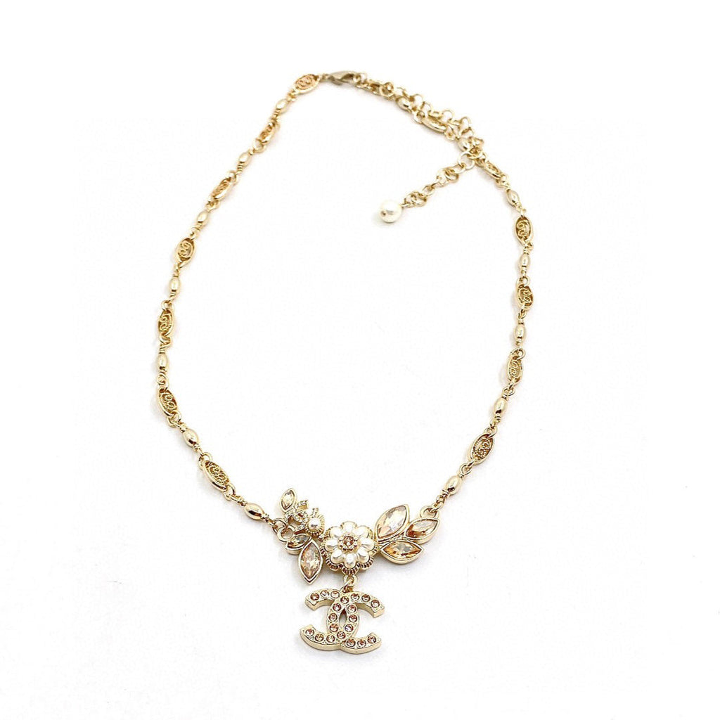 18K Chanel Flower Diamond Necklace
