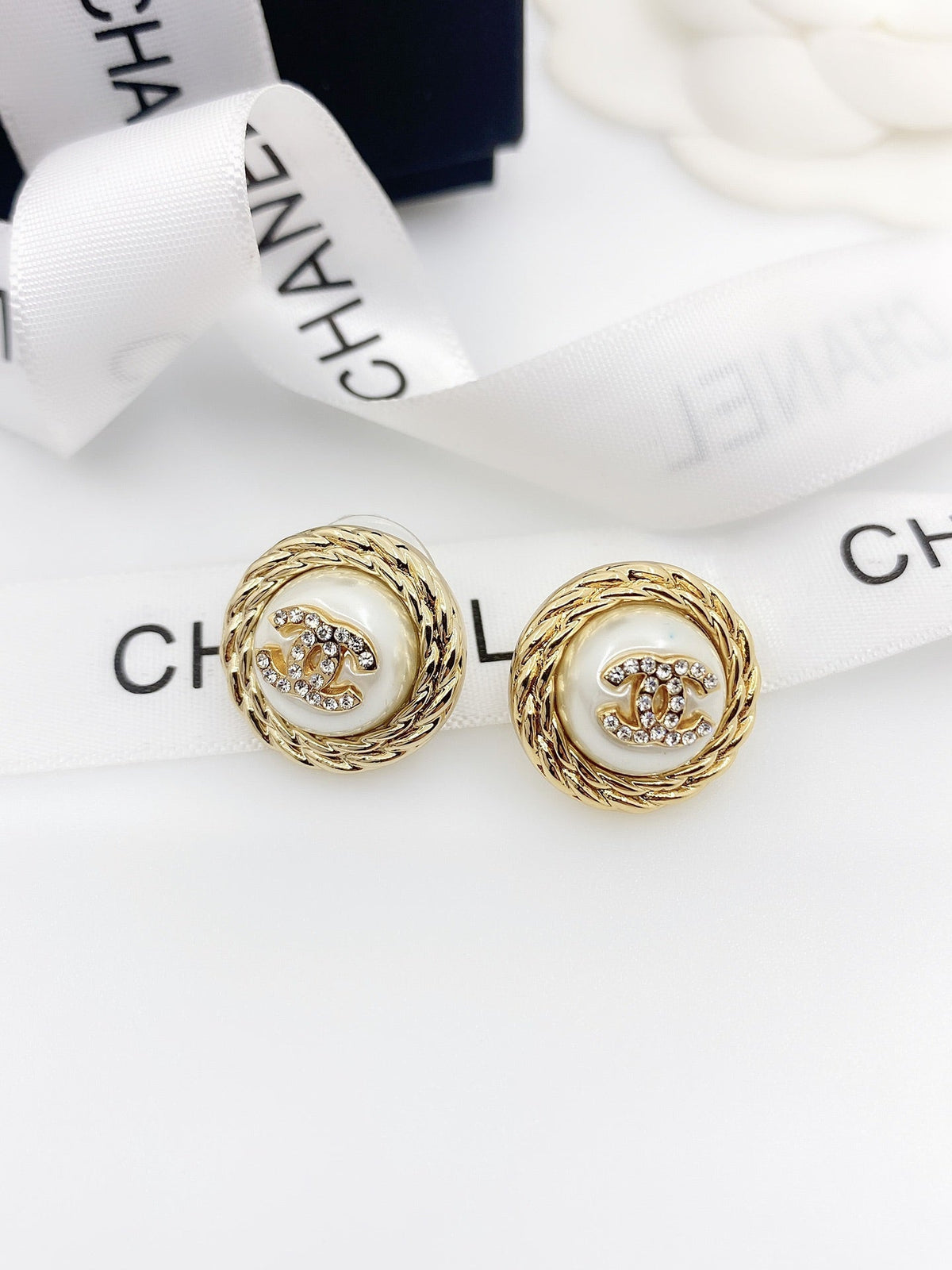 18K Chanel White Pearl Earrings