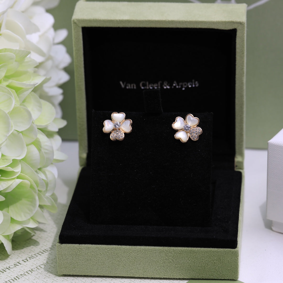 18K Van Cleef & Arpels Cosmos Medium Earrings