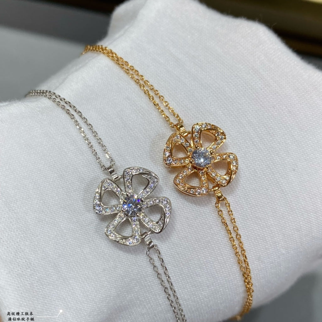 18K BVLGARI Fiorever Central Diamond Bracelet