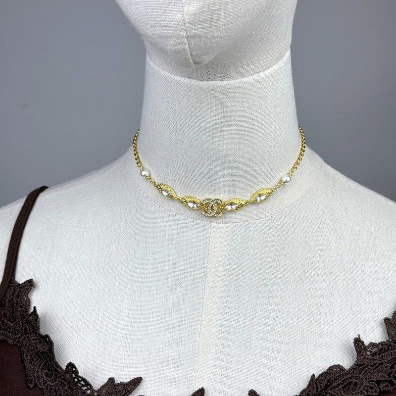 18K Chanel 26C Crystal Gold Necklace