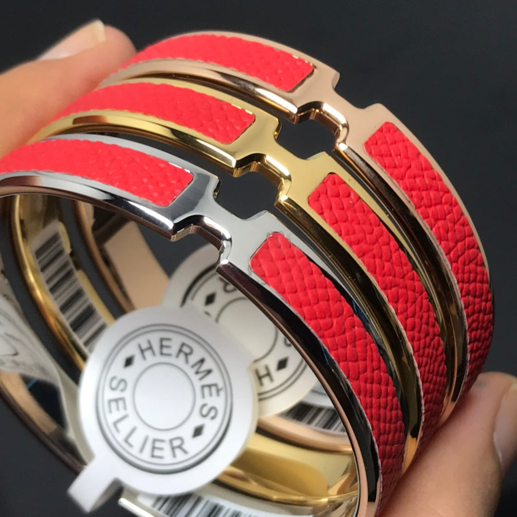 18K Olympe Red Hermès Bracelet