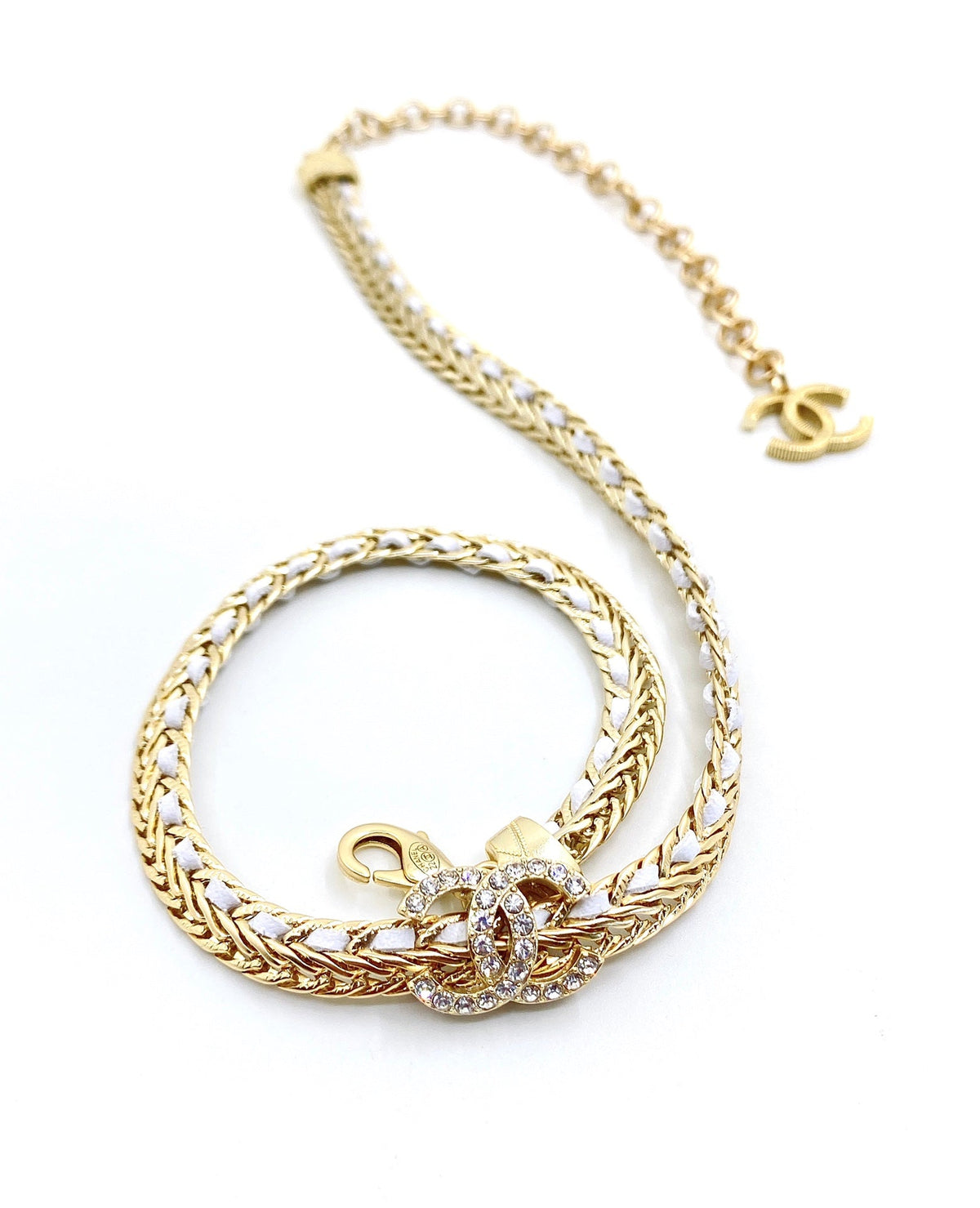 18K Chanel Diamonds Choker Necklace