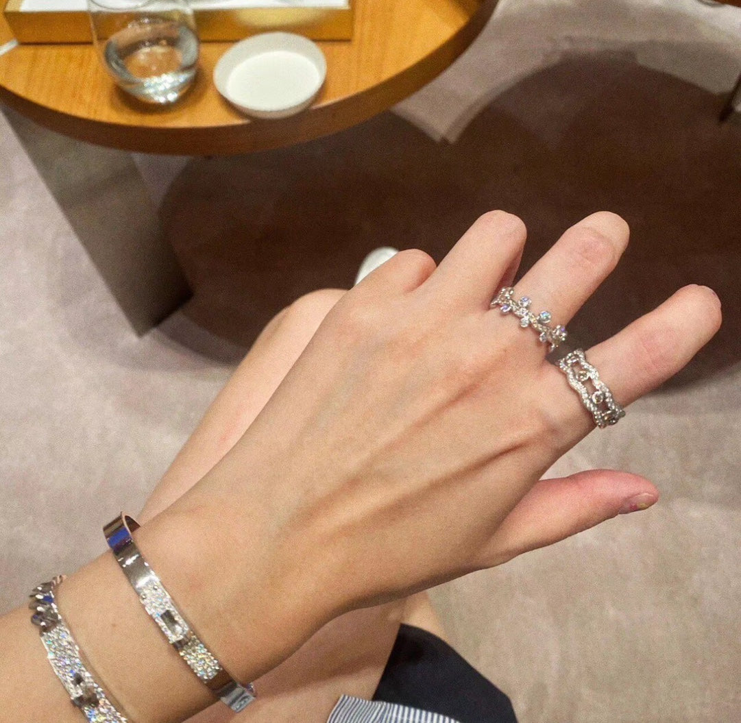 18K Vine Flower Dewdrops Diamond Hermès Ring