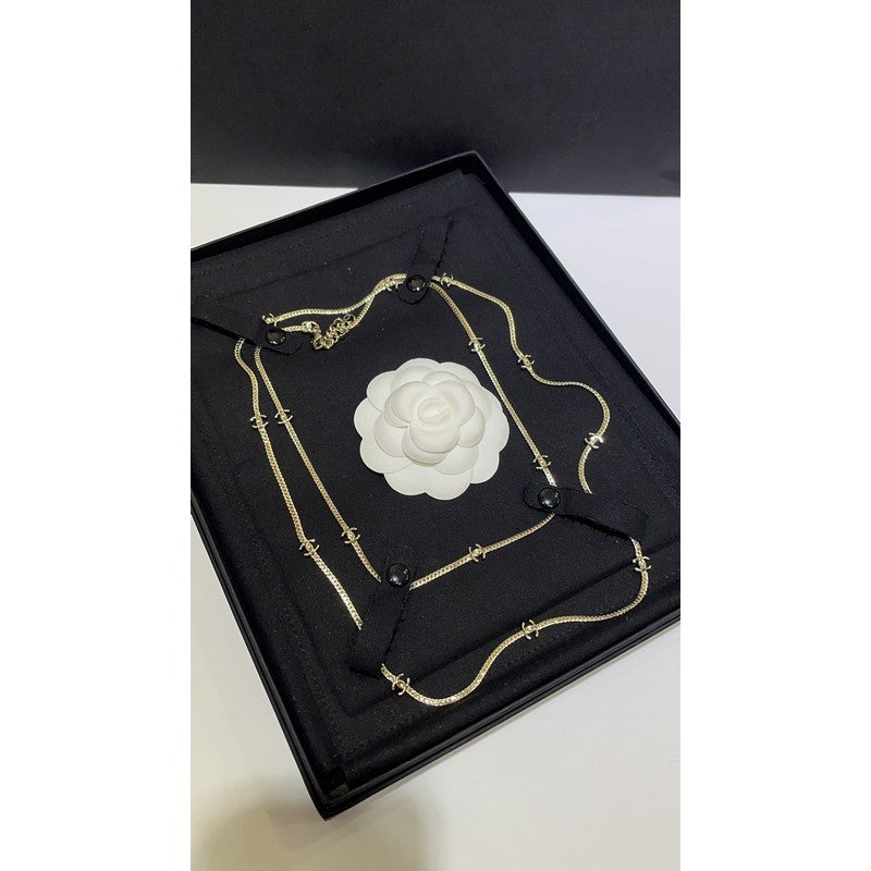 18K Chanel 24B Flowers Long Necklace