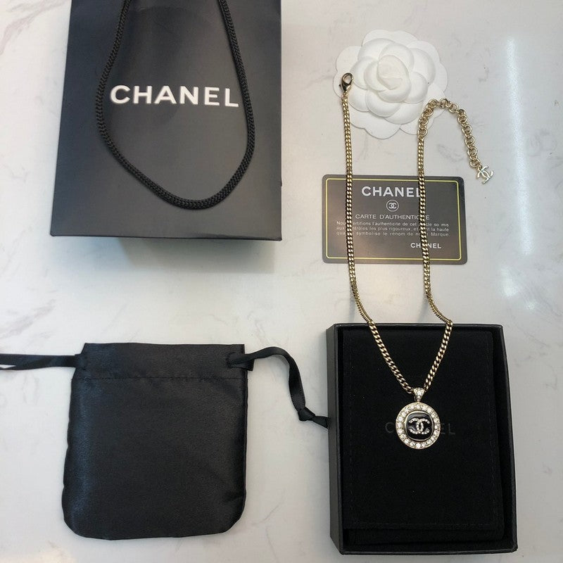 18K Chanel Black & White Diamond Gold Necklace