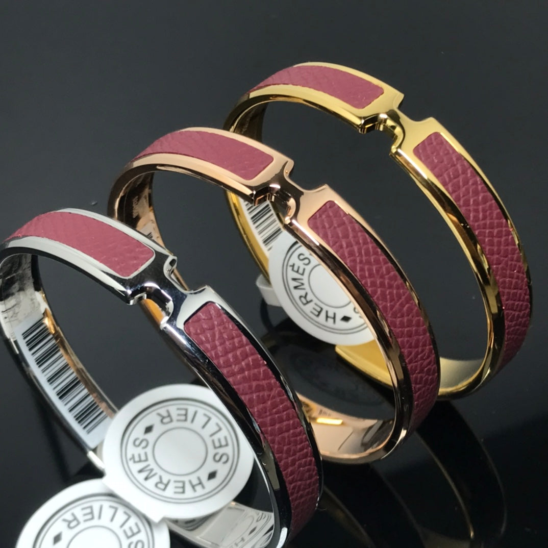 18K Olympe Rouge Hermès Bracelet