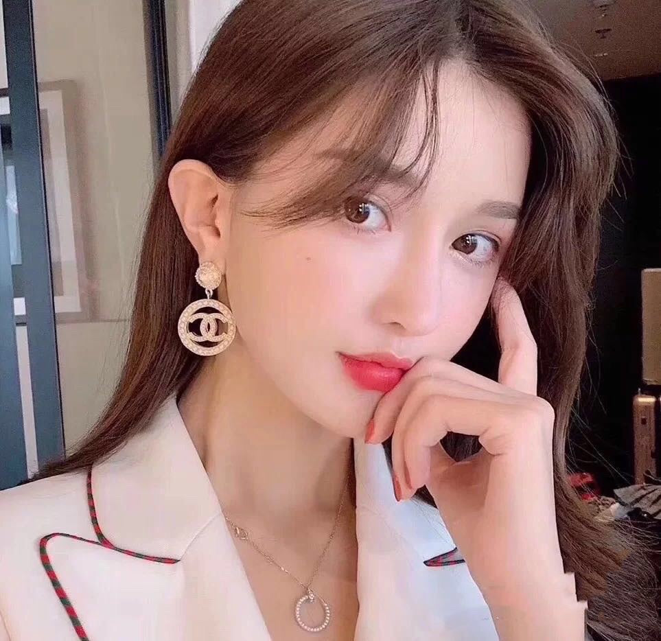 18K Chanel Pearl Earrings