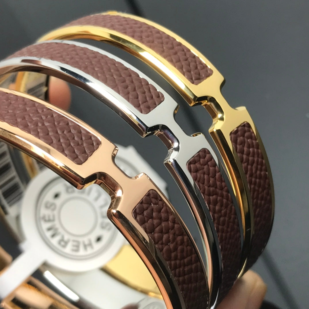 18K Olympe Light Brown Hermès Bracelet