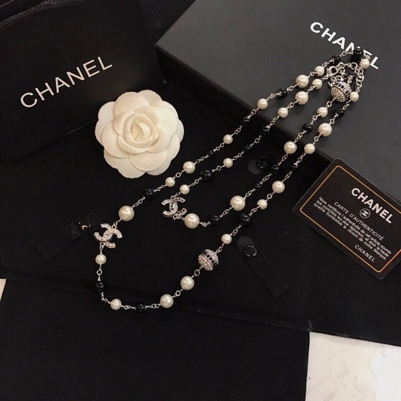 18K Chanel Long Black Pearl Necklace
