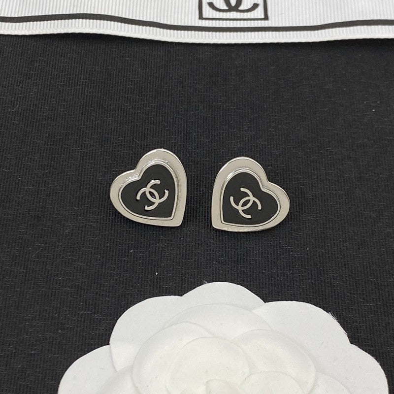 18K Chanel Black & Red Heart Gold Earrings