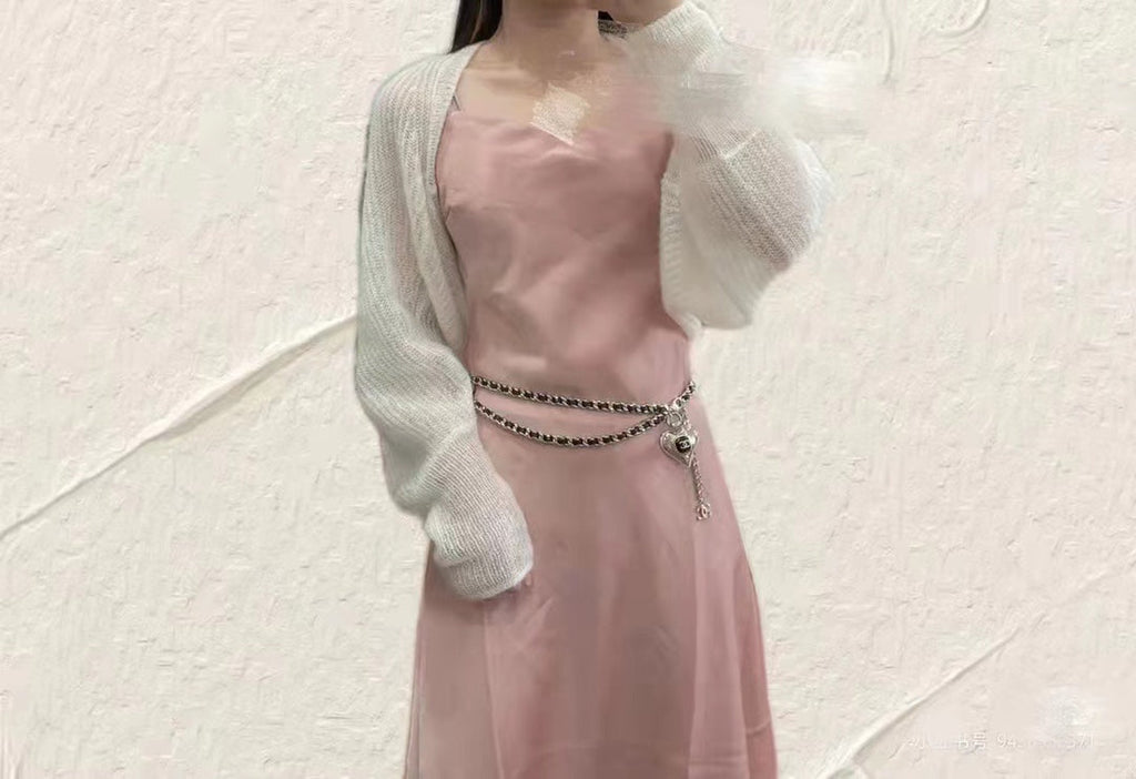 18K Chanel Heart Pendant Necklace