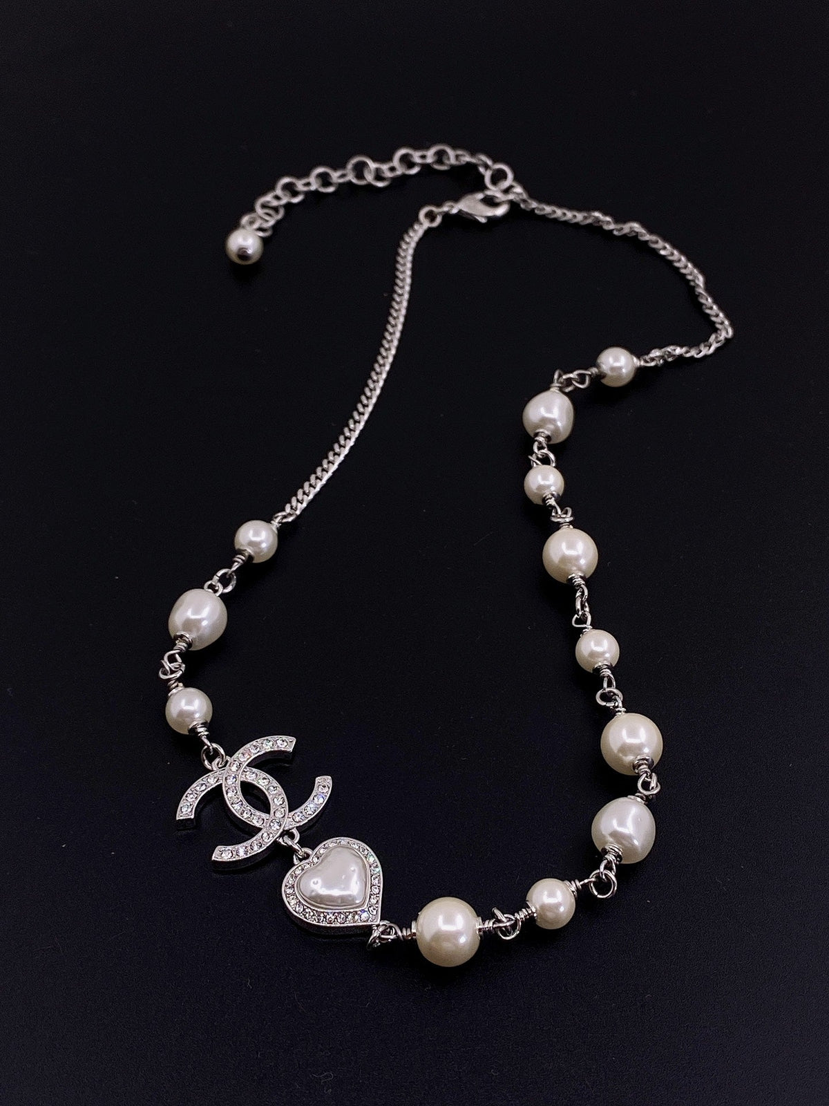 18K Chanel Pearls Crystals Necklace