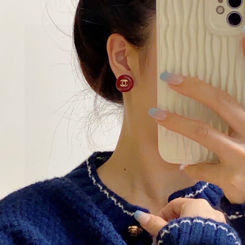 18K Chanel Wine Red Round Earrings