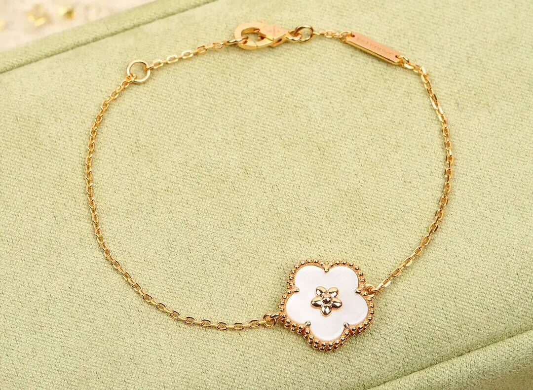 18K Van Cleef & Arpels Lucky Spring Plum Blossom Bracelet