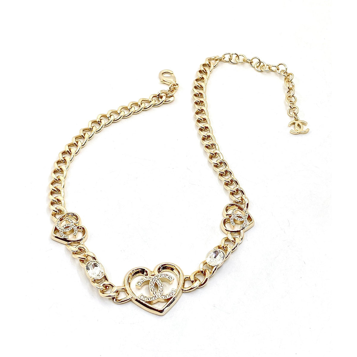 18K Chanel Heart Diamonds Chain Necklace