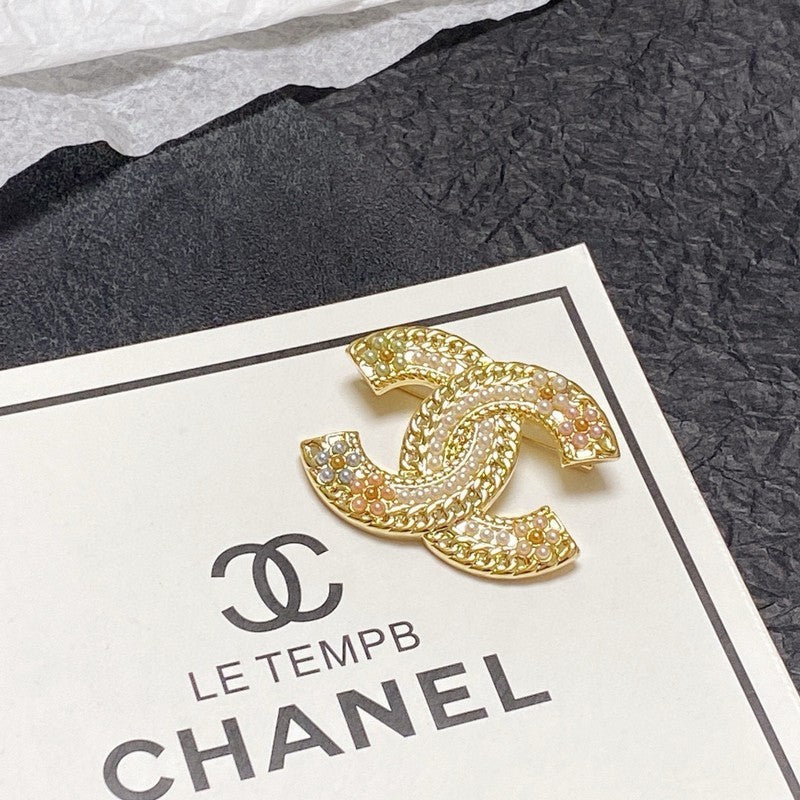 18K Chanel Pearl Gold Brooch
