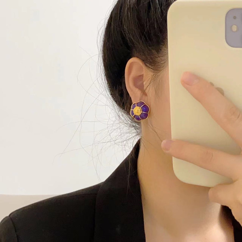 18K Chanel Purple Flowers Earrings