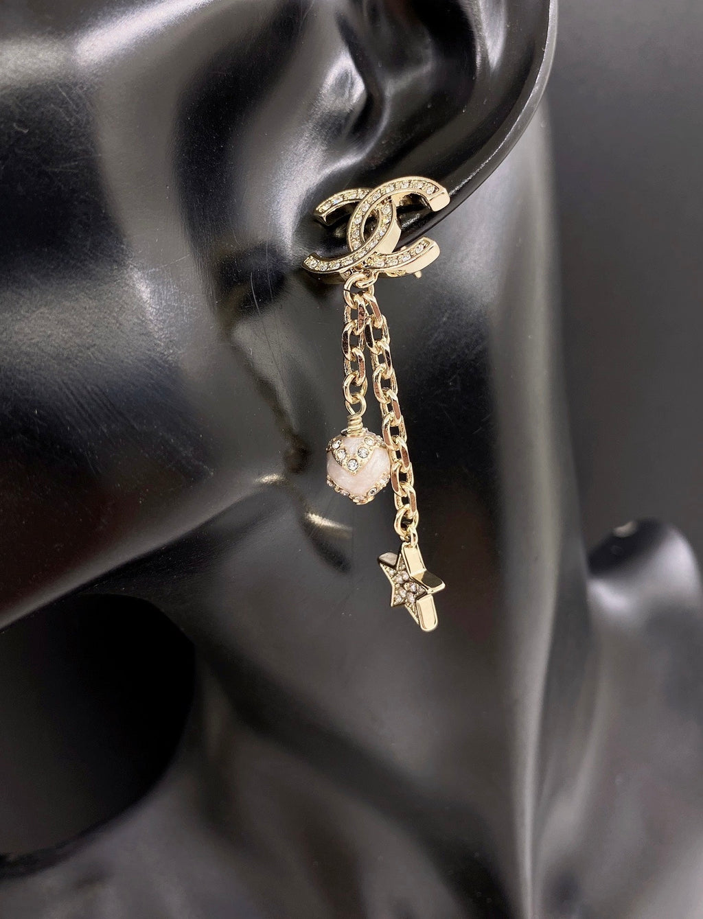 18K Chanel Star Pearls Earrings