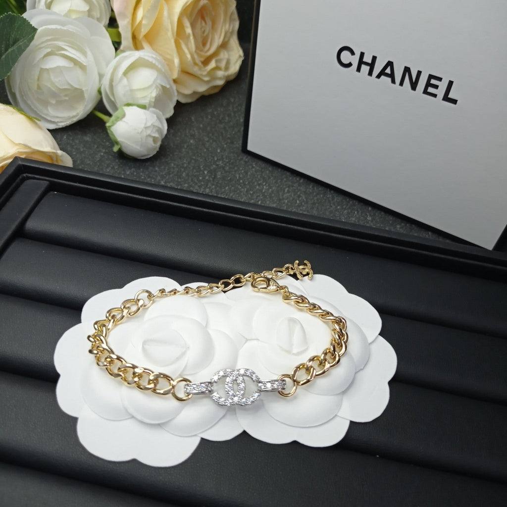 18K Chanel Diamond Chain Bracelet