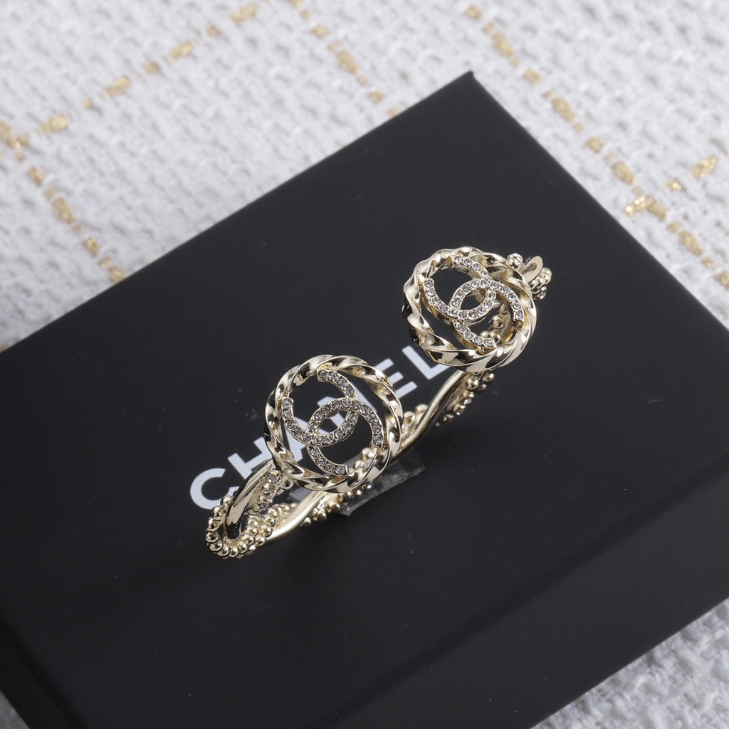 18K Double Chanel Open Bracelet