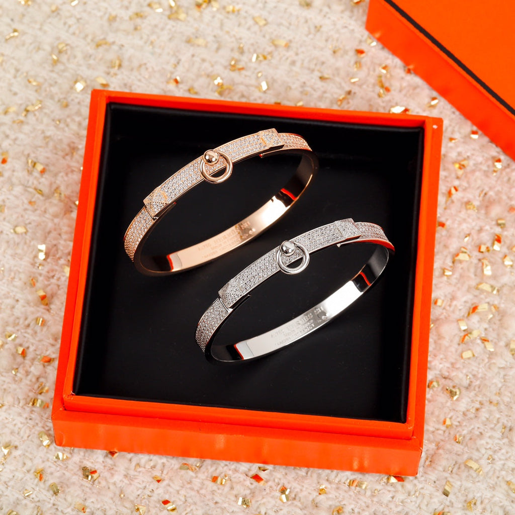 18K Collier De Chien Diamond Hermès Bracelet