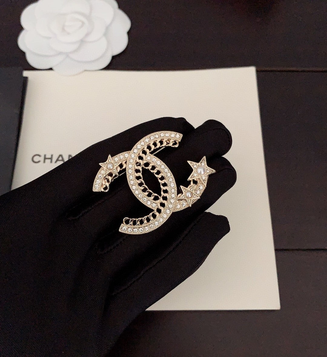 18K Chanel Star Crtystal Brooch