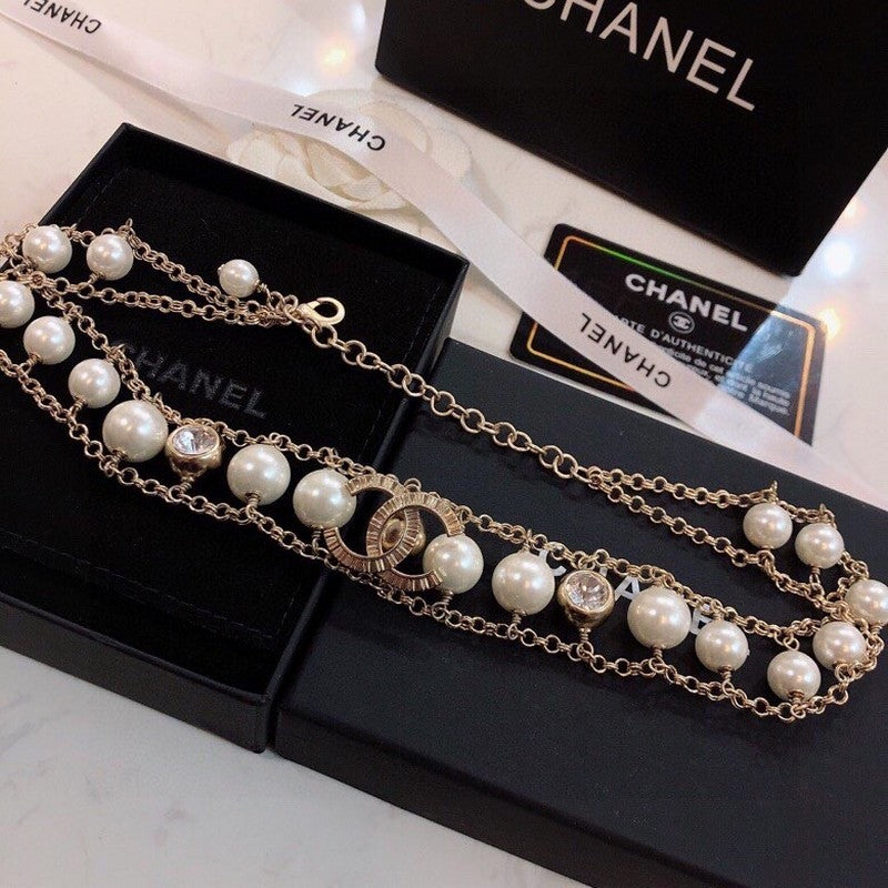 18K Chanel Pearl Choker Chain Necklace