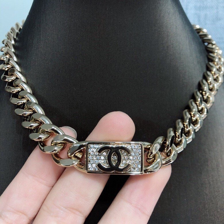 18K Chanel Diamonds Chain Necklace