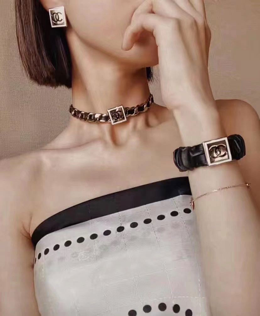 18K Chanel Leather Necklace