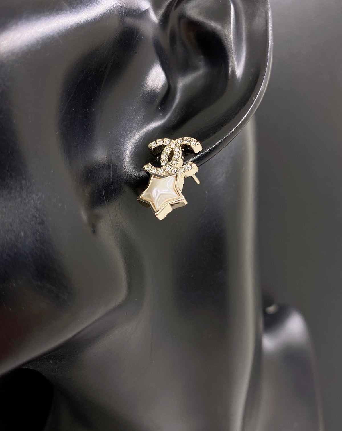 18K Chanel Star Crystals Earrings