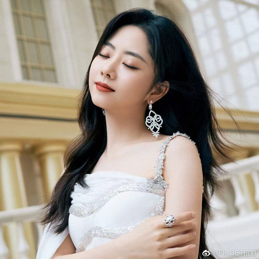 18K Piaget Mythical Journey Earrings