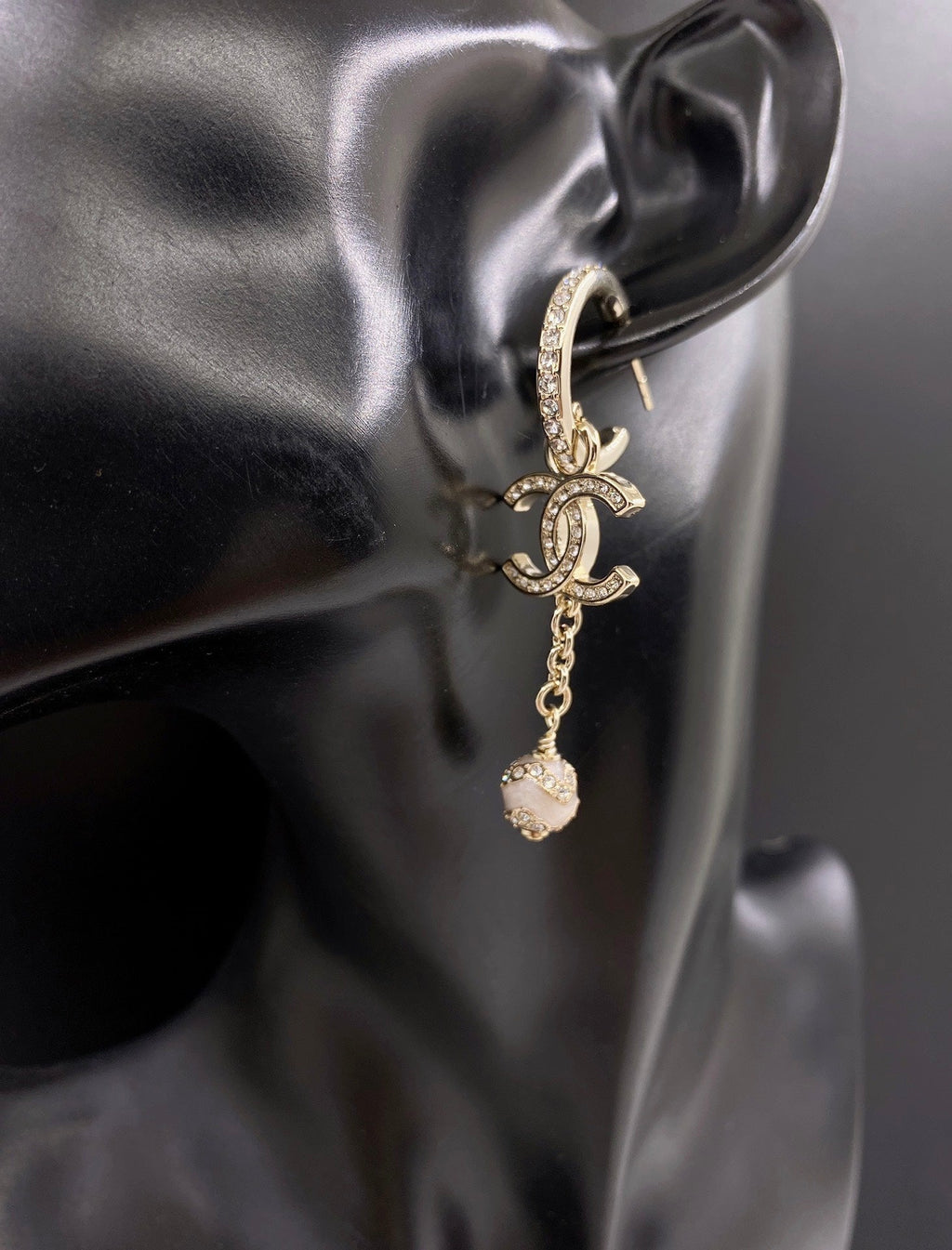 18K Chanel Star Pearls Pendant Earrings