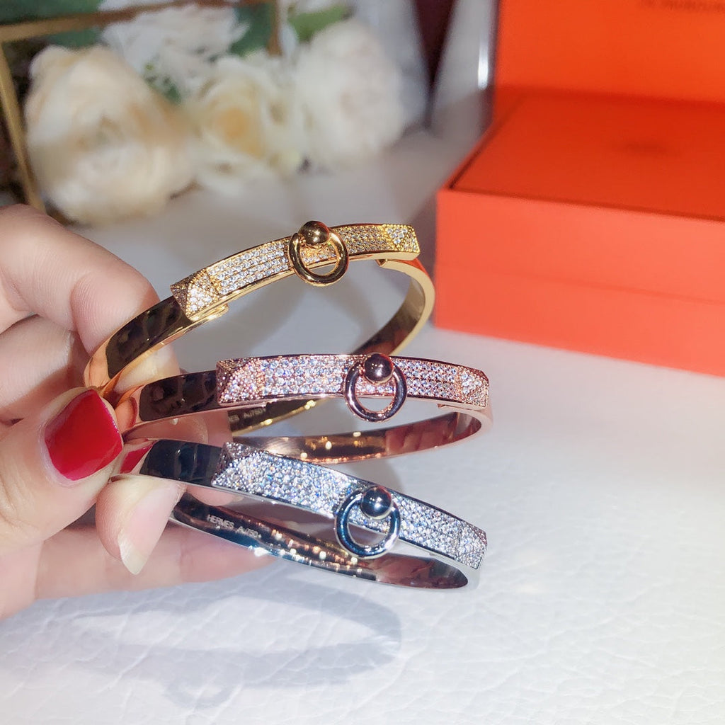 18K Collier De Chien Diamond Hermès Bracelet