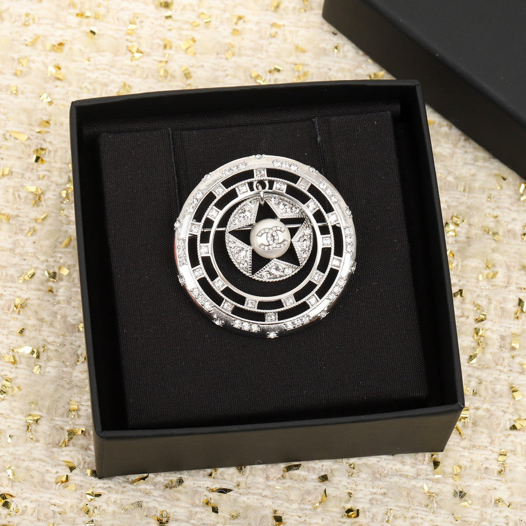 18K Chanel Black Diamonds Brooch