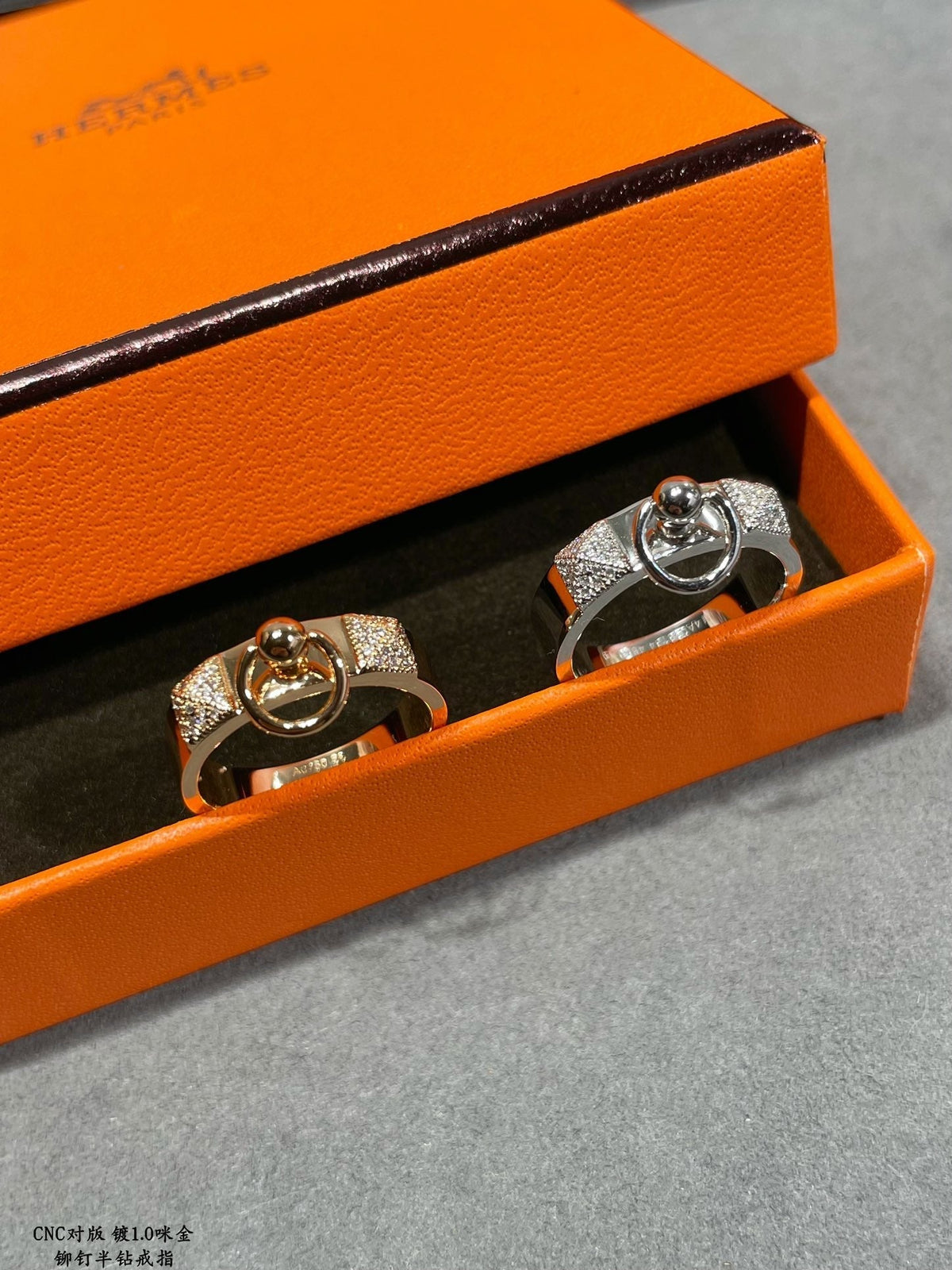 18K Collier De Chien Lock Diamonds Hermès Ring