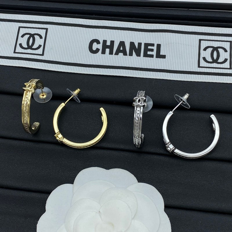 18K Chanel Circle Zircon Earrings