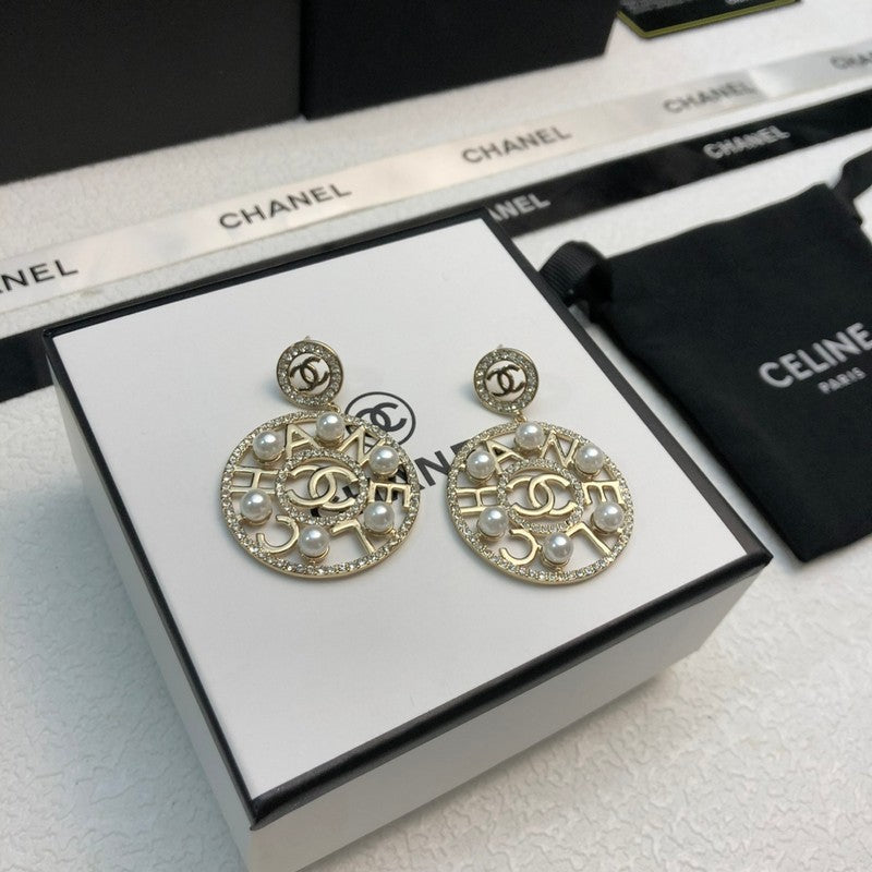 18K Chanel Circle Pearl Pendant Earrings