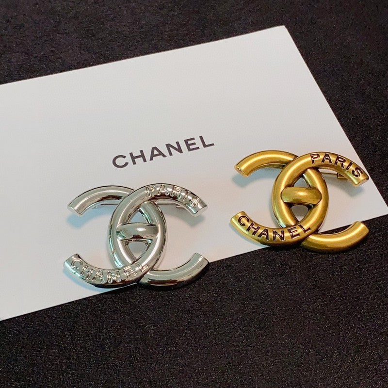 18K Chanel Paris Gold Brooch