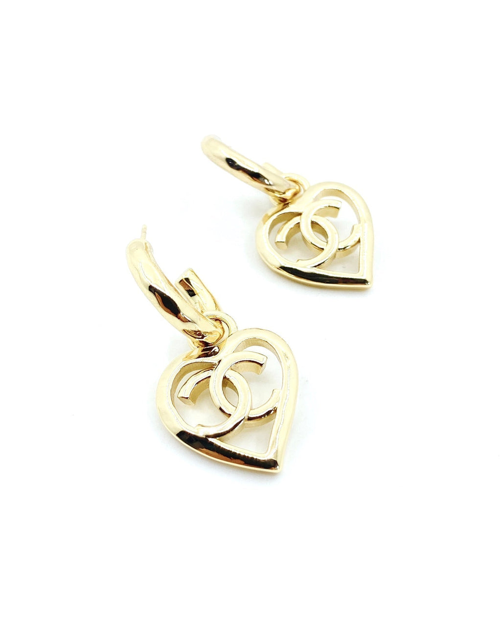 18K Chanel Heart Pendant Earrings