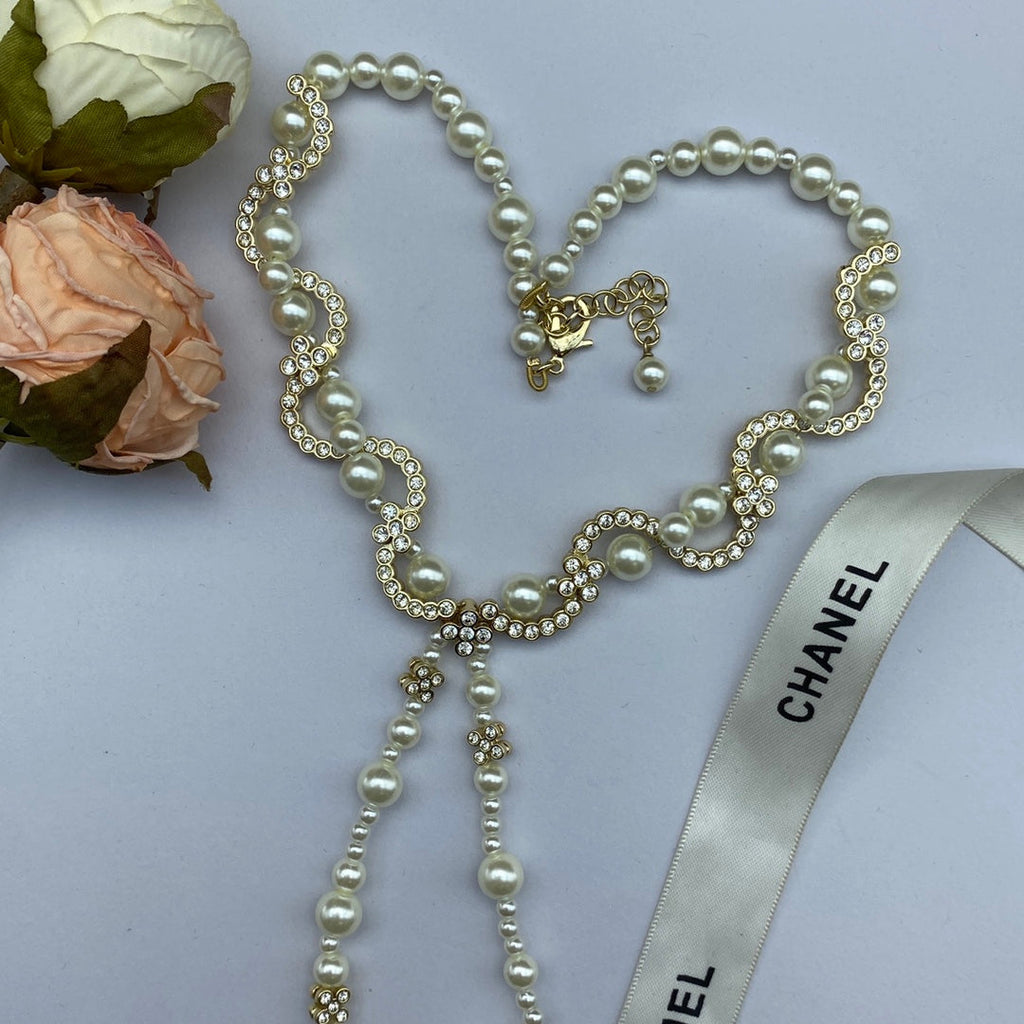 18K Chanel Pearl Chain Necklace