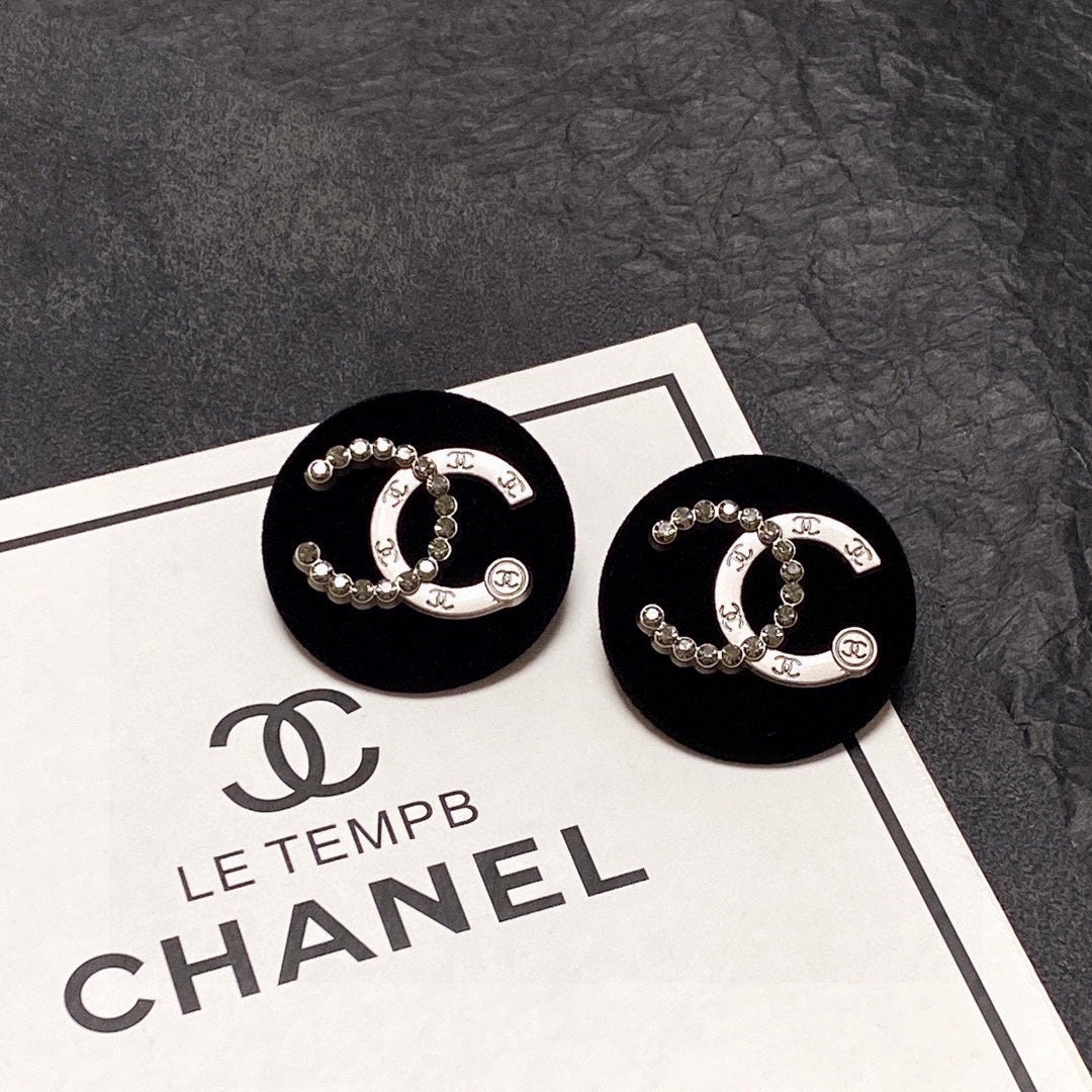 18K Chanel Black Resin Crystals Earrings