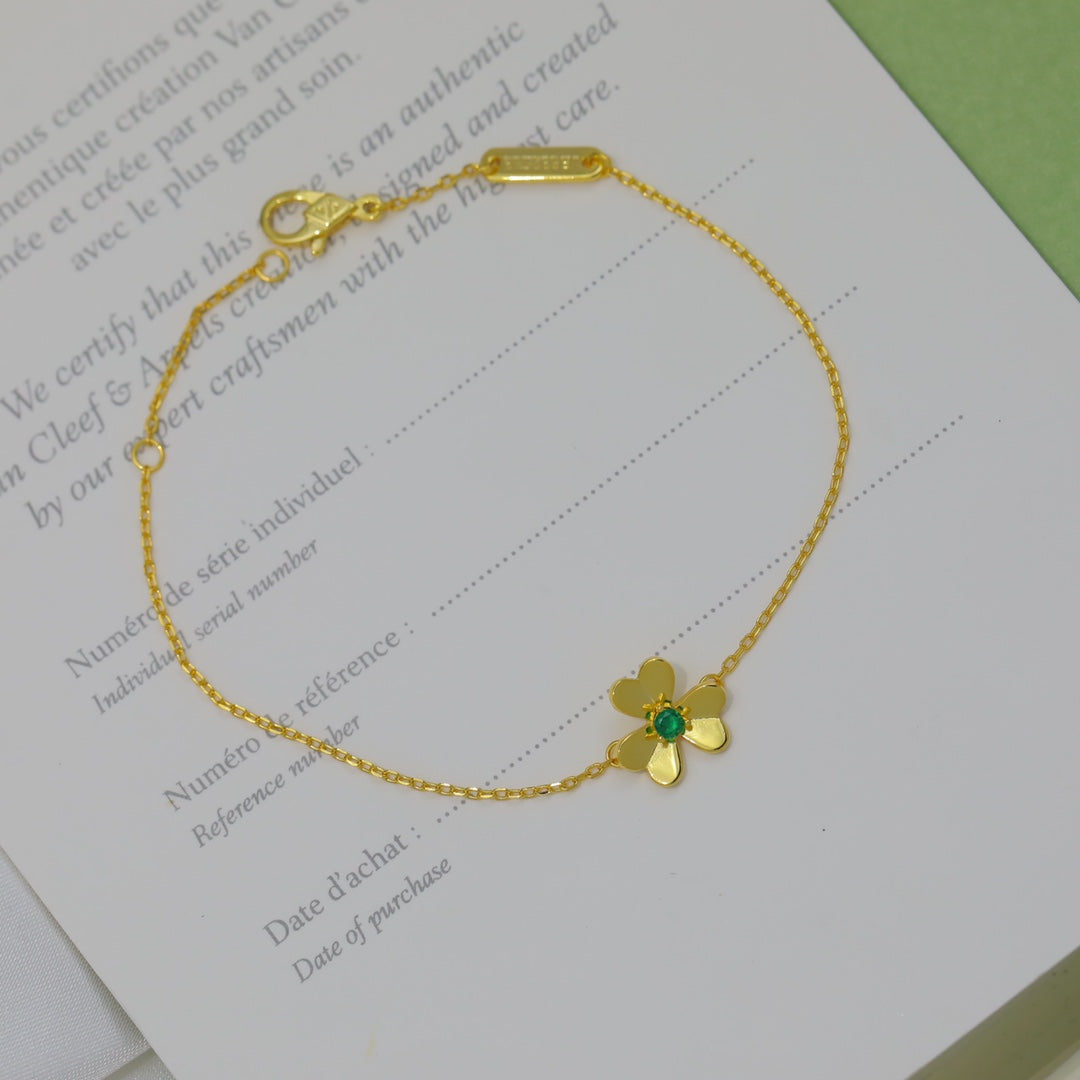 18K Van Cleef & Arpels Frivole Emerald Bracelet