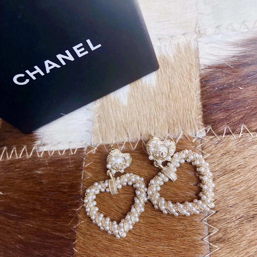18K Chanel Heart Pendant Earrings