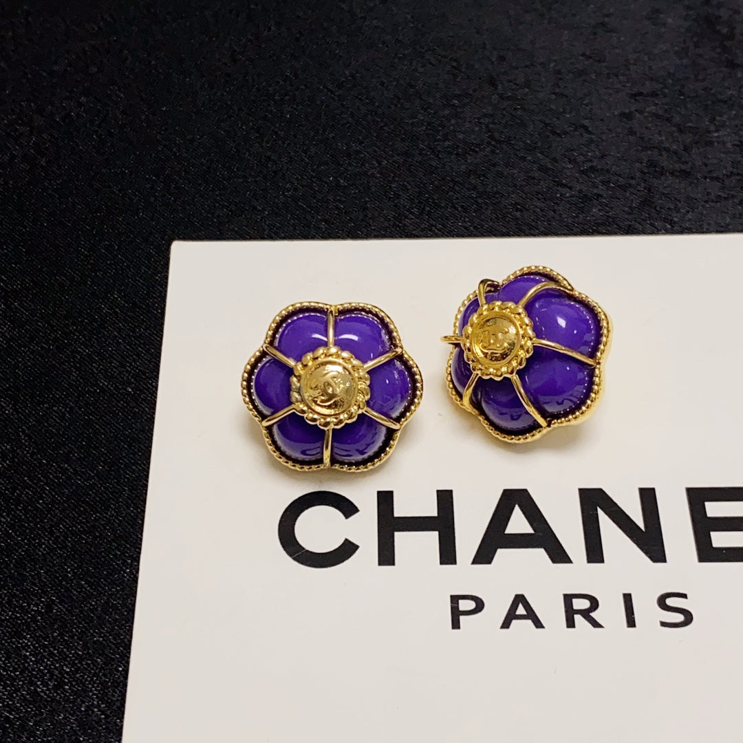 18K Chanel Purple Flowers Earrings
