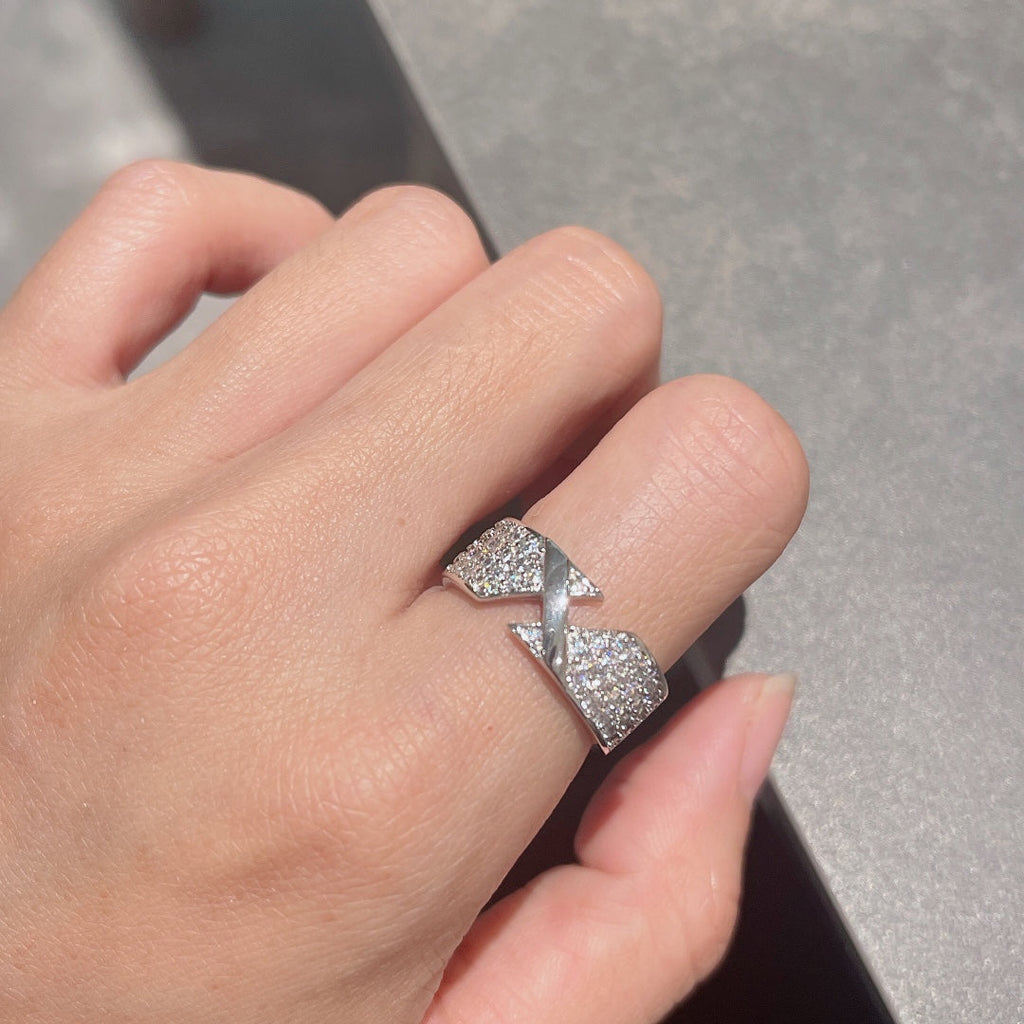 18K Chaumet Liens Diamond Ring