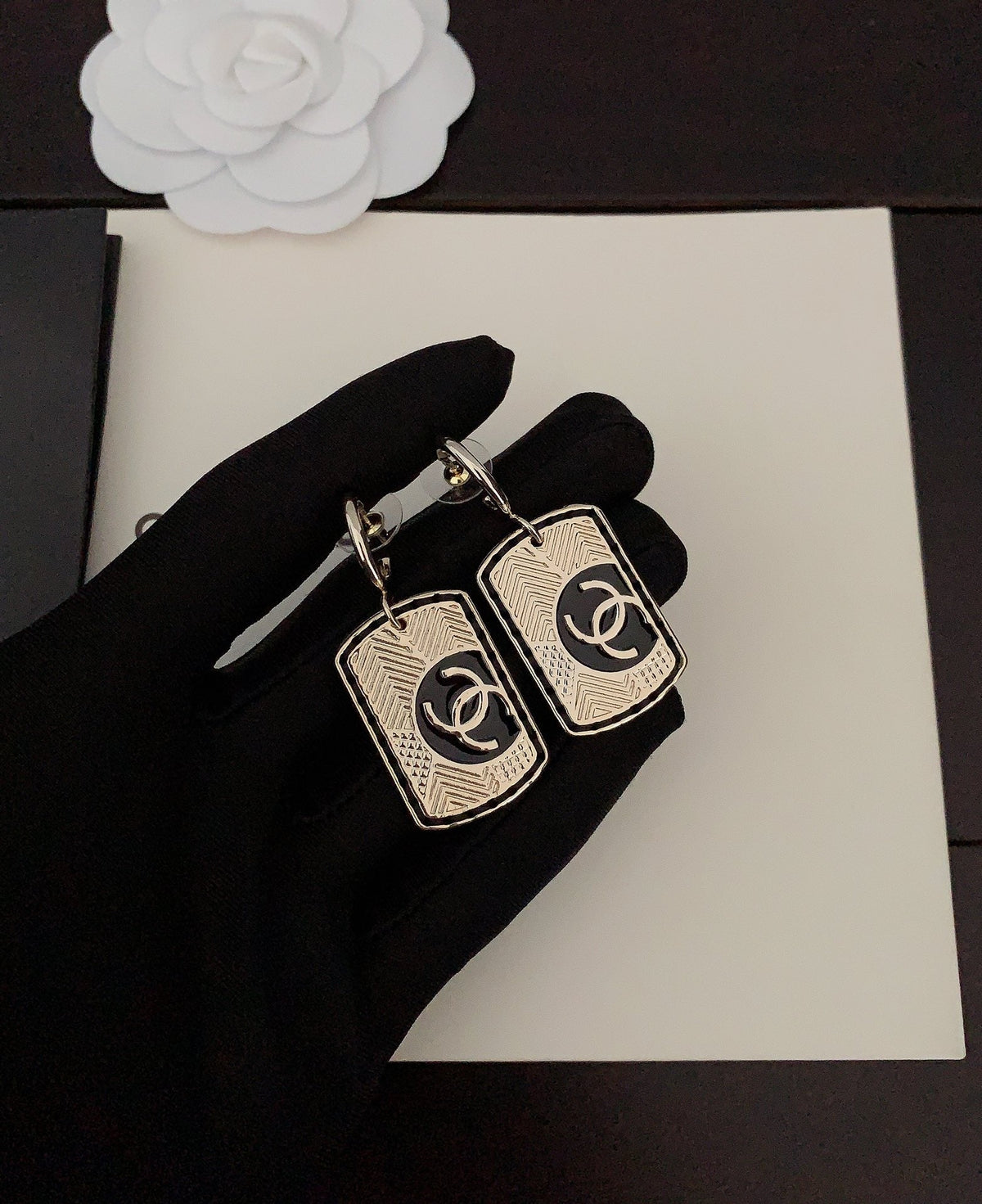 18K Chanel Plate Earrings